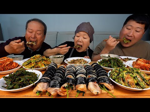 삼겹살김밥 삼겹살에 각종 나물 꽉 채운 삼겹살김밥 부추전에 맛있는 반찬들 한 상 가득 Samgyeopsal