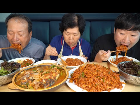 참가자미 오징어로 만든 회밥 얼큰한 우럭 매운탕 Raw fish with rice Spicy