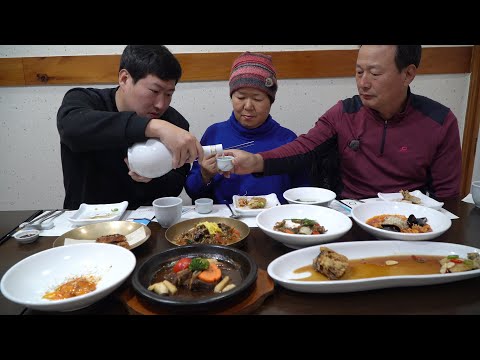 고생하신 부모님을 모시고 한정식 외식 먹으러 Korean Table d hote restaurant 먹방