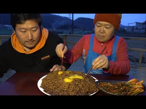 짜파게티에 트러플오일을 화사의 트러플오일 짜파게티 요리 먹방 Mukbang eating show