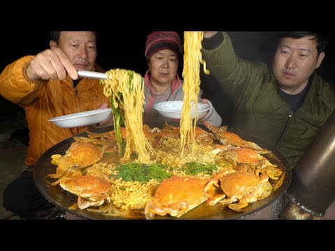 진짜 꽃게 가득 넣은 꽃게탕면 Blue crab taste noodles with real crabs 요리