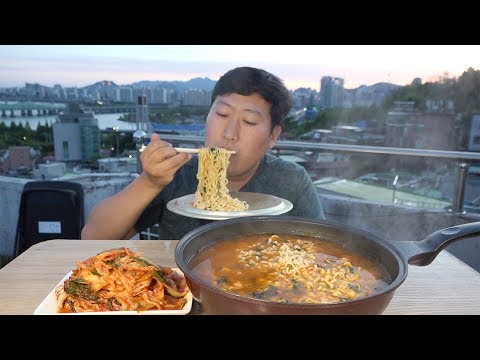 해 뜨는 아침 너구리 5봉 Neoguri ramyun 요리 먹방 Mukbang eating show