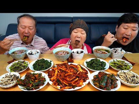 밥도둑 오징어볶음과 아삭한 오이소박이 버섯볶음 멸치 마늘종볶음까지 집밥 한상 Korean homemade