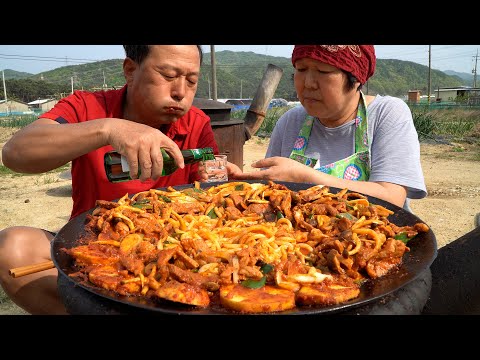 오리불고기 우동사리 넣은 솥뚜껑 오리불고기 Duck Bulgogi with Udon 요리 먹방