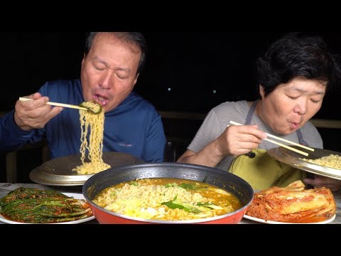 어머니 아버지의 해물 안성탕면 Seafood taste Instant noodles 요리 먹방