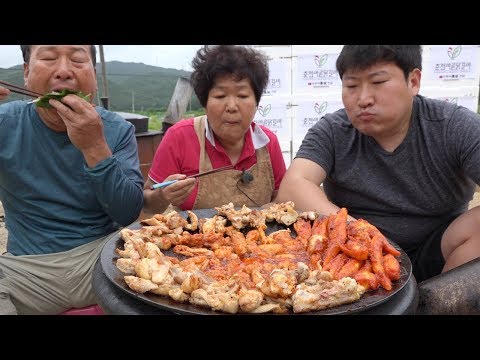 뒤에 쌓인 닭갈비 300인분 춘천바른닭갈비 Spicy Stir fried Chicken 요리 먹방