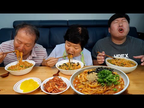 이열치열 더운 여름 날리는 뜨끈한 장칼국수 먹방 Korean Spicy Noodle Soup 요리 먹방