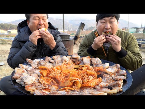 솥뚜껑 삼겹살에 김치 볶음밥으로 마무리까지 완벽하게 먹방 Samgyeopsal with Kimchi