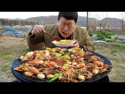 이번에도 최초 먹방 여자친구가 만들어준 솥뚜껑 마라샹궈 Malaxianguo cooked on a