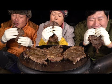 흥삼이가 부모님께 해드린 채끝 등심 한우 스테이크 요리 먹방 Mukbang eating show