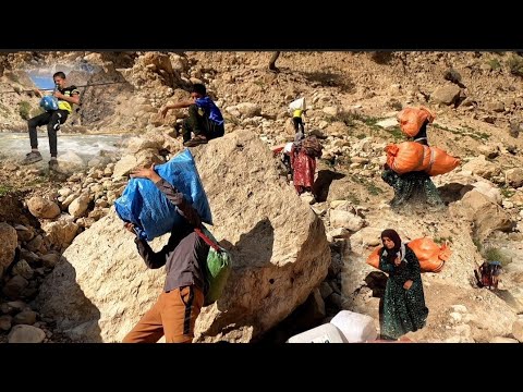 Preparing the house tent by rural families