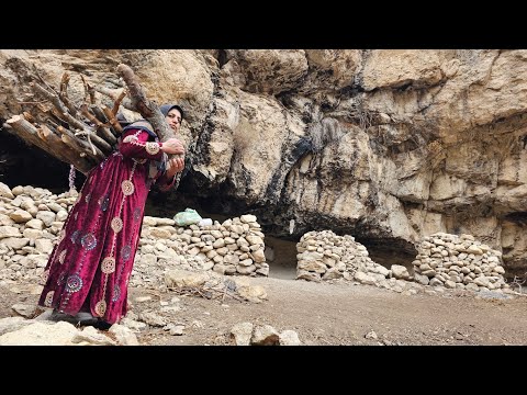 The hard life of a nomadic woman in the harsh mountains