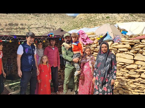 Nomad Man s Military Leave Embracing Nomadic Lifestyle in