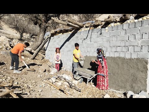 Continue to build a hut by a nomadic boy