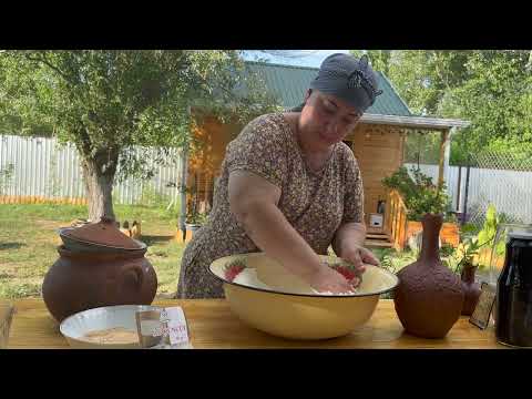 Making Traditional Turkish Sesame Bread Rings Simit