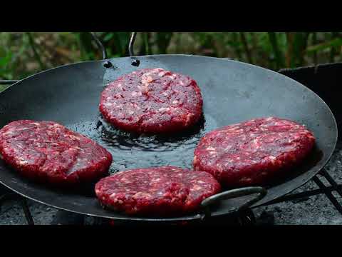 THE BEST BEEF BURGER I VE EVER MADE COOKING IN THE WILD