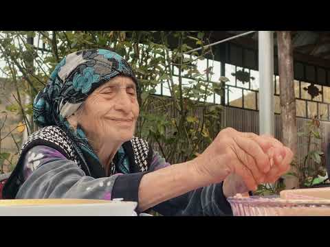 Cooking Juicy BEEF TAILS With Grandma and Making Strawberry