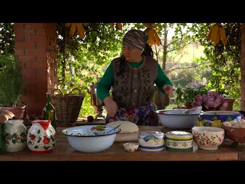 Cooking A Village Breakfast For Family And Neighbors