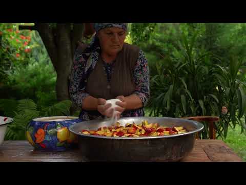 Cooking with Fresh Nectarines Jam Juice Rustic Pie