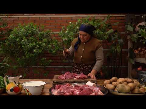 Kufta Bozbash Authentic Azerbaijani Dish with Meatballs