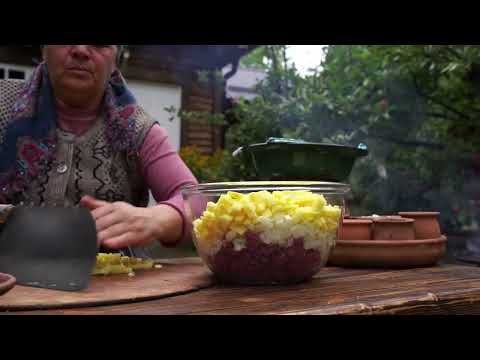We Decorate our Country House with Flowers and Cooking