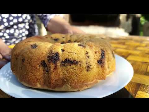 Harvesting Black Mulberries and Preserve for Winter Outdoor
