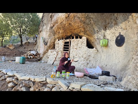 Traditional food in the heart of the mountains Nomadic