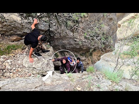 Returning home from a difficult path Iranian nomadic family