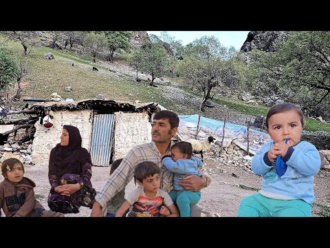 Siblings meeting in the mountain house dehzir