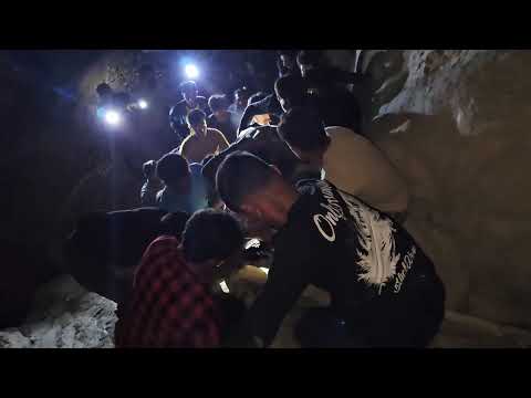The help of nomadic people to the injured woman
