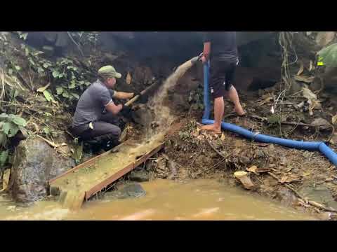UNBELIEVABLE We Found GOLD Hidden Under a Giant Rock