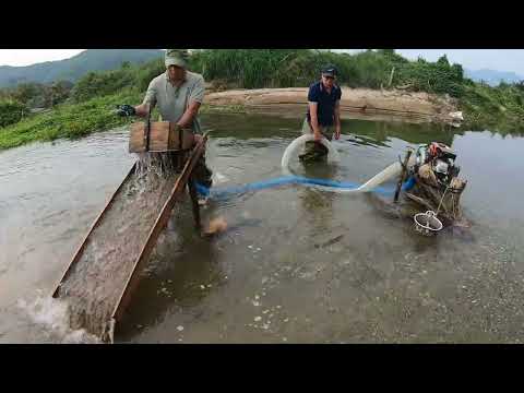 Large Gold Particles Found Beneath Sand and Gravel Real