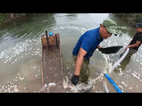 Unbelievable Gold Discovery A Huge Hidden Gold Mine