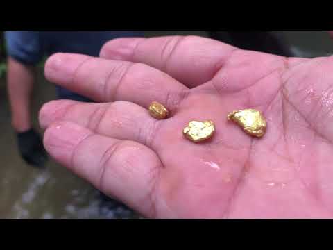 Shock We found NATURAL GOLD inside the giant rocks under