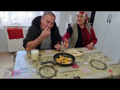 SUCUKLU YUMURTA ÖĞLE YEMEĞİ VE AYRAN