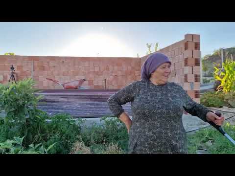 KÖYDE DOĞAL YAŞAM AKŞAM AKŞAM BAHÇE HASATIMIZ BOL BOL HASAT
