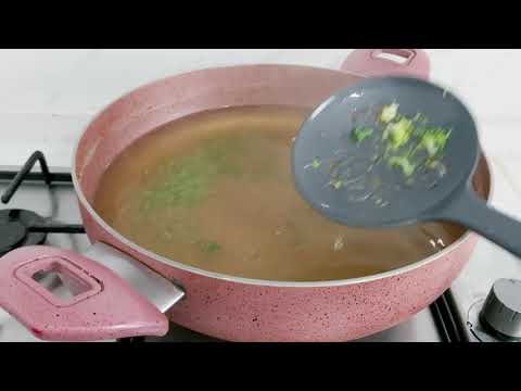 BROKOLİ YEMEĞİ VE ANNEMLE BABAMIN KOMİK ANLARI TAVUKLARLA