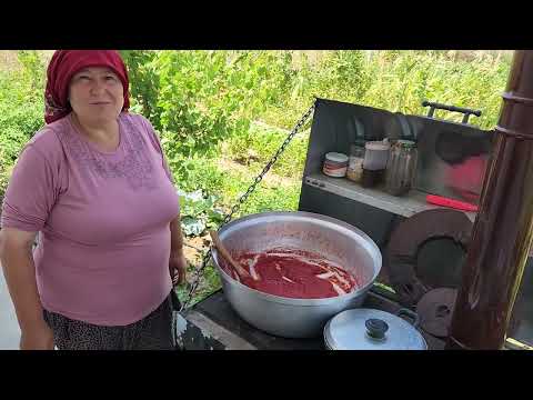 İLK SALÇAMIZI YAPTIK MENEMEN KABUĞUNDAN ÇOK GÜZEL VE ÇAY