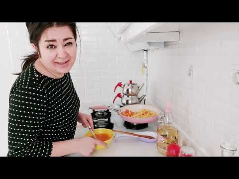 GÜLCAN LA BABASI KAHVALTI HAZIRLASA PATATESLİ HAVUÇLU OMLET