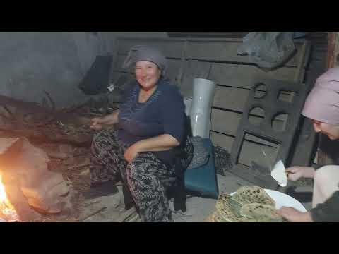 KOŞUMUZA TANDIRDA KIŞLIK YUFKA YAPTIK VE FIRINDA HAMSİ