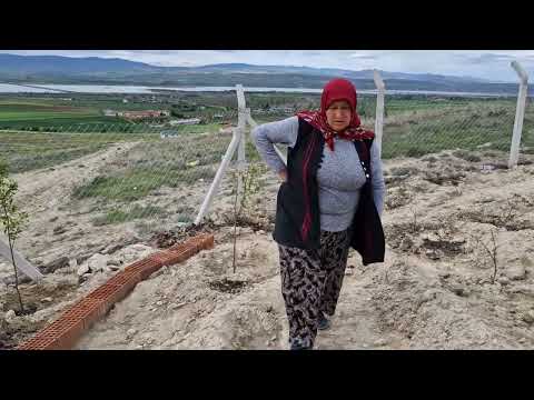 BAHÇE TURUMUZ NELERİMİZ YEŞERİYOR VE HATİCE HANIMIN