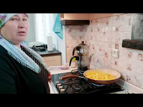 GÜZEL BİR SABAH KAHVALTISINDA BİBER PATATES KIZARTMASI