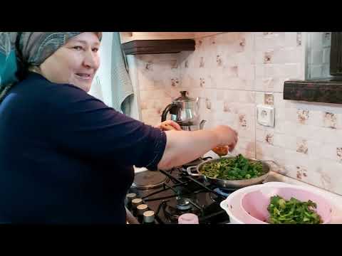 HAVUÇLU SOĞANLI ISPANAK KAVURMASI
