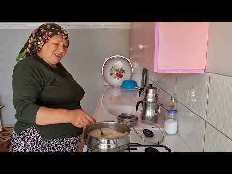 UNLU TAVUK ÇORBASI VE SALATA ÖĞLE YEMEĞİMİZ