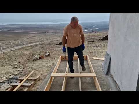 DEPOMUZUN RAFLARI BİTMEK ÜZERE YERİNE MONTAJI KALDI