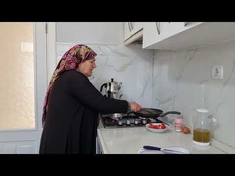 EŞİME KIYMALI YUMURTALI MENEMEN ELİFE HAŞLANMIŞ YUMURTA