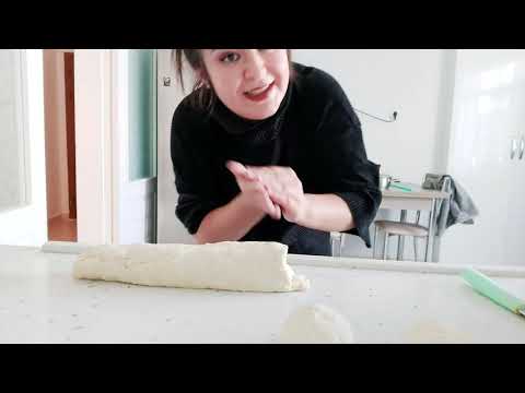 GÜLCAN DAN ÇİĞ BÖREK TARİFİ KIYMALI BU KIZIMIZ DÖKTÜRÜYOR