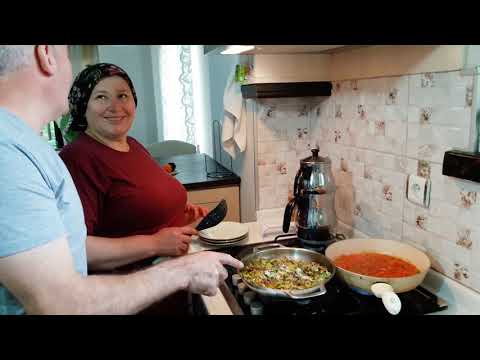 BAHÇEMİZDE SABAH KAHVALTISI KIYMALI KABAK MELEMEN VLOG