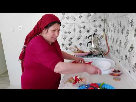 BULGUR PİLAVI KIZILCIK ŞURUBU GÜZEL BİR YER SOFRASI