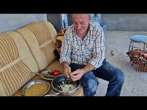 YENİ EVİMİZDE ÖĞLE MENÜMÜZDE ETLİ BULGUR PİLAVI VE